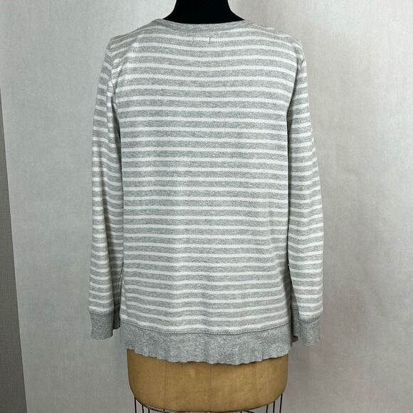 aerie Knit Henley Top Shirt Pullover Gray White Stripe Sz L Long Sleeve Pocket - Picture 4 of 10